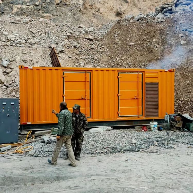 四会如何选择适合自己的 800KW 柴油发电机组？