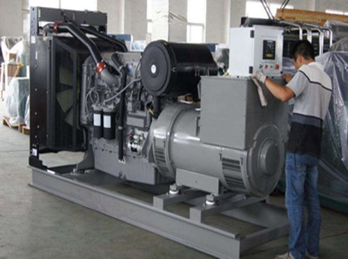 四会柴油发电机组和储能设备配合使用的案例