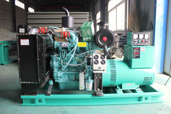 四会如何判断机油是否需要更换？