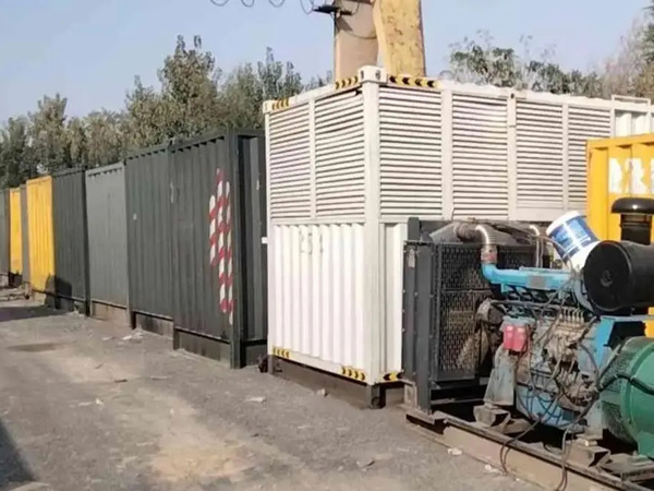 四会200KW柴油发电机机组每小时油耗是多少？