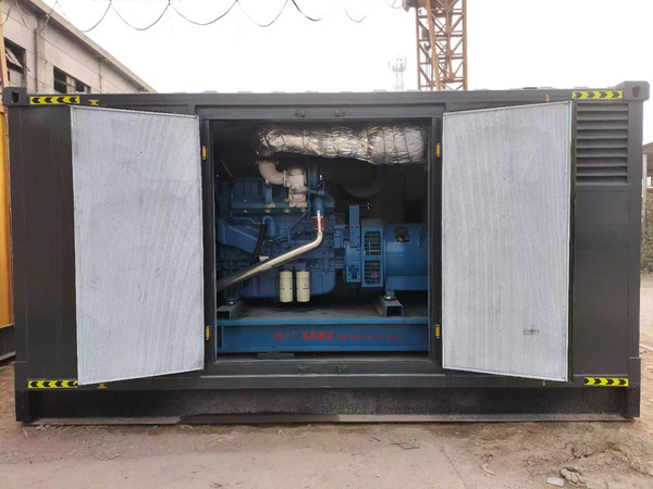 四会柴油发电机组的电瓶应该如何选择？