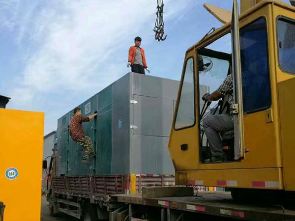 四会更换水冷式机油散热器密封件的操作流程是怎样的？